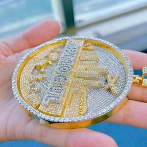 Colgante cruzado de plata de ley 925 con moissanita VVS, chapado en oro, estilo hip hop, personalizado, con incrustaciones de circonitas, joyería brillante para fiestas, para hombre. - Product Image 3
