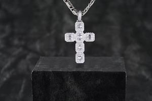 Conjunto de Colgante de Cruz de Diseño para el Día de San Valentín, Chapado en Oro, con Diamantes, Clásico, Unisex, Certificado por GIA, Cultivado en Laboratorio - Product Image 2