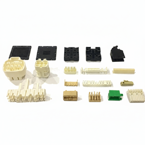 Herramienta de Moldeo por Inyección para Conectores de Piezas Médicas de Plástico de Ingeniería, Certificada ISO9001:2015, con Tolerancia de Alta Precisión de 0.02 mm - Product Image 1