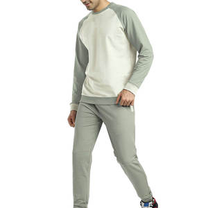 ชุดวอร์มผู้ชายทรงสลิมแฟชั่นขายดี ใส่สบาย เหมาะสำหรับออกกำลังกาย - Product Image 1