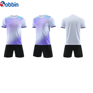 Uniforme de football personnalisé pour jeunes, de haute qualité, respirant, sublimé, pour les élèves, les joueurs de football, le sport et l'entraînement - Product Image 4