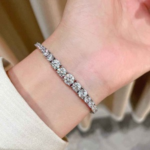 Indian Manufactured Fashion Diamond <b>Bracelet</b> for Women Gold Plated Luxury <b>Bracelet</b> for Anniversary and Gift Use For Sale - Product Image 3