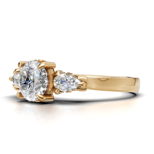 Anillo de Lujo de Oro Amarillo/Blanco y Oro Rosa de 18K con Tres Diamantes Cultivados en Laboratorio - Product Image 3