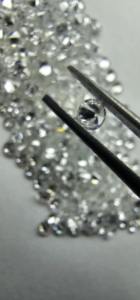 Diamantes Pulidos HPHT de Laboratorio, Corte Excelente, 0.075ct 0.080ct, DEF VVS VS, Melees R&K GEMS para Fabricación de Joyería, Venta al Por Mayor - Product Image 3