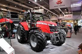 Tracteurs agricoles d'occasion Massey Ferguson 7722s Dyna 6 à moteur diesel robuste 4x4 avec ensemble complet d'accessoires incluant moteur et boîte de vitesses - Product Image 2