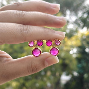 Pendientes de tuerca con gemas de rubí y jade, chapados en oro de 18k, de latón macizo, minimalistas, ligeros, para uso diario, elegantes, joyería de moda. - Product Image 5