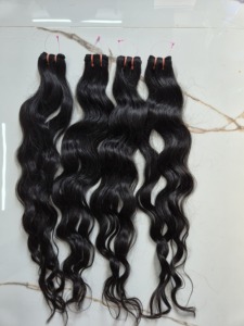 Extensiones de Cabello Humano Remy Indio Virgen |   Cutícula Completamente Alineada |   Negro Natural |   Extensiones de Larga Duración - Product Image 2