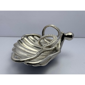 Cuenco de concha de pulpo ecológico de aluminio con acabado plateado personalizado, bandeja de vieiras, asas de tentáculo, centro de mesa de Hotel para fiestas WB Inc - Product Image 2