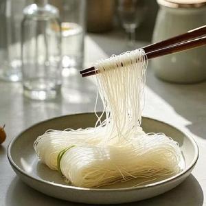 Vermicelles de riz séchées de qualité supérieure, sans gluten, faibles en glucides, faciles à cuisiner - Product Image 3