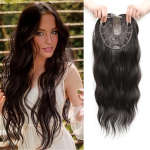 Extensiones de Cabello con Clip de 22 Pulgadas para Mujer, Postizo de Cabello Sintético para Cabello Fino, Aumenta el Volumen, Aspecto Natural - Product Image 5