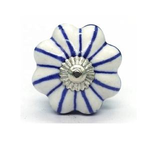 Perilla de cerámica de diseño moderno de alta calidad en blanco y negro en relieve, perillas de armario de cajón de tocador para manija de puerta de armario de cocina - Product Image 6