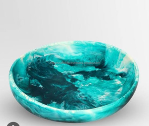 Bol de service décoratif moderne minimaliste en résine poli et durable pour la nourriture de fête pour la soupe salade par UCI - Product Image 5