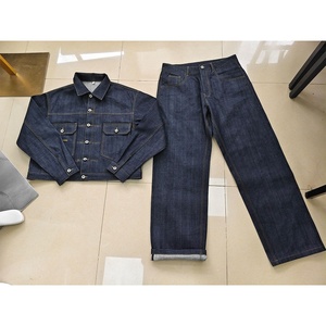 Pantalones de mezclilla vintage para hombre con efecto lavado y detalles de cuero, corte ajustado casual - Product Image 6