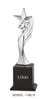 Fabricant de trophées sportifs en métal moulé sous pression (or, argent, bronze) sur mesure, proposant des services d'impression de logo et de fourniture en gros