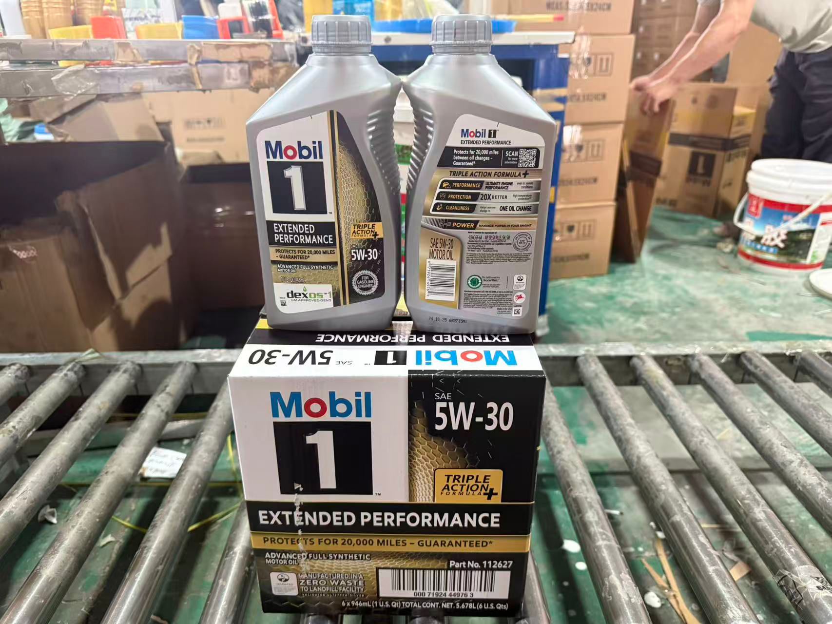 Mobil 1 5W-30 Full Synthetic Motor Oil Engine Lubricant for Passenger Cars Oil Parts Image 3