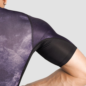 T-shirt de compression sportif pour homme en polyester et élasthanne, coupe ajustée, extensible, respirant, séchage rapide, pour la gym et l'entraînement, vêtement athlétique, OEM, personnalisation frontale - Product Image 6
