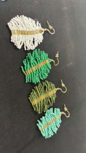 Pendientes Boho de Cuentas en Capas Hechos a Mano, Pendientes Colgantes de Múltiples Niveles, Joyería Étnica de Cuentas de Semillas, Conjunto Artesanal al por Mayor - Product Image 3