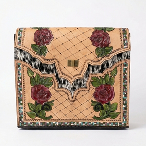 Sac à bandoulière léger en cuir véritable avec fleur de rose sculptée à la main, rabat réglable, longue bandoulière - Product Image 4