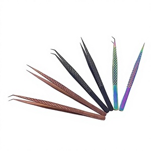 แหนบต่อขนตาแบบแยกส่วน 45 องศา ป้องกันแม่เหล็ก ดีไซน์ทนทาน จับขนตาได้อย่างแม่นยำ ผลิตจากสแตนเลสอย่างยั่งยืน - Product Image 1