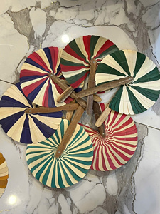 Éventail en feuille de palmier traditionnel fait main, écologique, design personnalisé disponible, décoration intérieure, cadeaux de mariage et d'affaires - Product Image 1