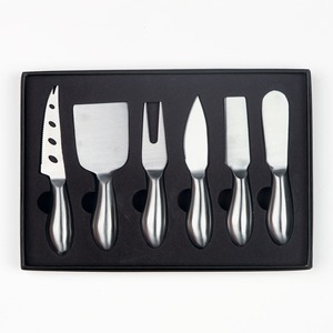 Minimalist Cheese Knife Set With Plastic Handles Matte Finish Party Use Elegant Stainless Steel Cheese Knife Set With Decorative - Product Image 4
