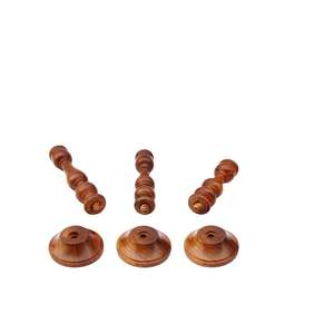 Juego de 3 Portavelas Cónicos de Madera para Bodas y Eventos Festivos, Soporte de Madera Artesanal para Velas de Pilar, Decoración para el Hogar y Mesa - Product Image 2