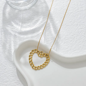 สร้อยคอจี้รูปหัวใจสำหรับผู้หญิง สแตนเลส 304 กันน้ำ ชุบทอง 18K สายโซ่แบบงู - Product Image 2