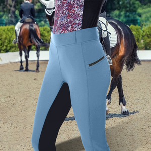 Pantalones de equitación de silicona color burdeos con presillas para cinturón – Dream Queen Dressage - Product Image 4