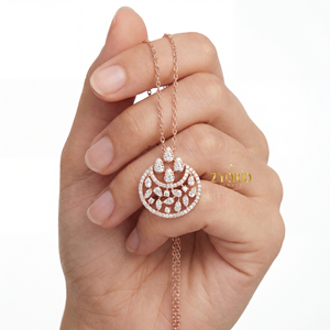 Colgante de Plata de Ley con Diamante Cultivado en Laboratorio en Forma de Pera, Diseño Elegante, Sostenible y de Lujo para Compromiso, Boda o Fiesta - Product Image 4