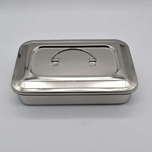 ถาดผ่าตัดสแตนเลสพร้อมฝาปิด Metal Med Corporation รุ่น MM-0726-203 ได้รับการรับรองมาตรฐาน CE ระดับ Class I ชุดอุปกรณ์ใช้ซ้ำได้และใช้งานง่าย - Product Image 1