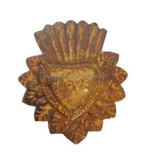 Ornement en forme de coeur en forme d'or au look élégant Ornements décoratifs de lanternes en fer et ornements décoratifs de festival en or et en argent - Product Image 3