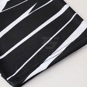 ชุดฟุตบอลชายแบบใหม่ ดีไซน์เองได้ ราคาถูก ผ้าระบายอากาศได้ดี คุณภาพสูง - Product Image 6