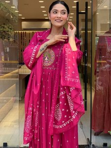 Pink Other Party Quick Dry Kurta with Embroidered Dupatta Regular Fit Traditional Indian Women's Casual Wear - Product Image 2