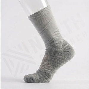 Athletic Crew Socks Solid Gray Knitted Breathable Polyester Spandex Running Support Summer Adult Regular Style - Product Image 3