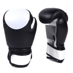 Gants de boxe d'entraînement professionnels en cuir de haute qualité, personnalisés en usine, avec fermeture auto-agrippante antidérapante et anti-humidité, pour adultes, en PU rouge - Product Image 4