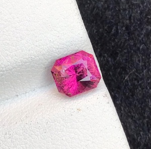 Pierre précieuse de tourmaline rose naturelle, taillée en facettes, pierre non montée pour la fabrication de bijoux et de bagues - Product Image 4