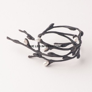 Anneau de serviette écologique à prix avantageux, vaisselle de luxe très utile, texture gaufrée, forme ronde - Product Image 5