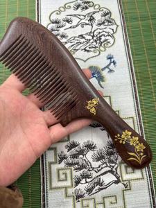 Peigne en bois de haute qualité avec manche, finition lisse, pour la croissance des cheveux et le lissage de la barbe, idéal pour offrir, prix de gros - Product Image 4