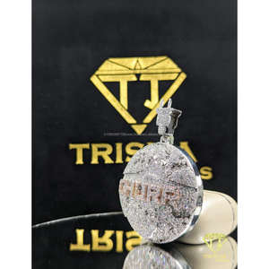 Colgante de Globo Premium Personalizado Totalmente Cubierto de Diamantes VVS Moissanite, Plata de Ley 925, Joyería Hip Hop de Trisha Jewels - Product Image 3