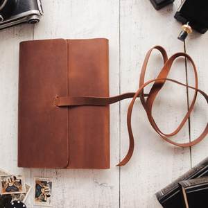 Funda de Cuero Genuino Hecha a Mano de Lujo con Logotipo Personalizado, Fabricante de Fundas para Libros, Funda para Diario Recargable, LBC-0026 - Product Image 4