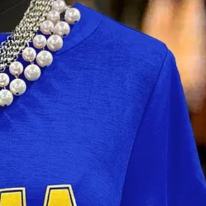 เสื้อสเวตเชิ้ตพิมพ์ลายคลาสสิค Sigma Gamma Rho Sorority สีน้ำเงิน พรีเมียม คอกลม สวมใส่สบาย แฟชั่นเสื้อผ้าสไตล์กรีก - Product Image 3