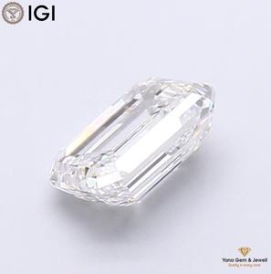 Diamante Cultivado en Laboratorio CVD, Corte Esmeralda, Claridad VVS1, Color F, 1.50 Quilates, con Certificado IGI, para un Centro de Anillo Impresionante - Product Image 3
