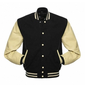 Veste streetwear pour homme en tissu patchwork noir et couleur chair, style varsity, veste de créateur streetwear pour jeunes garçons - Product Image 2