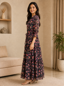 Robe longue maxi pour femme à imprimé floral, col en V, en mousseline de soie à volants, style bohème, pour l'été, la plage, les vacances, avec ceinture - Product Image 2