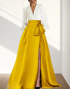 Elegante Vestido de Fiesta Blanco de Satén con Cuello Alto y Manga Larga, Corte en A, Largo hasta el Suelo, Falda con Contraste Amarillo, Cintura Imperio y Cola Capilla - Product Image 1