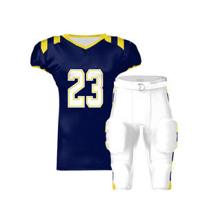 Conjunto de Camiseta de Fútbol Personalizada y Pantalones de Compresión Acolchados - Product Image 1