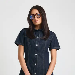 Vestido vaquero mini vintage lavado para mujer, ropa casual de moda para damas, fabricante de prendas OEM ODM, etiqueta personalizada, ropa al por mayor ODM - Product Image 5