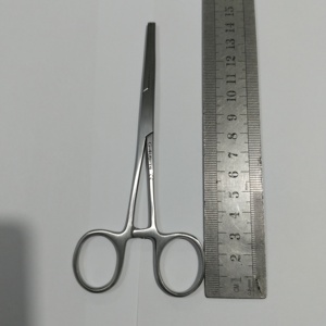 Pinces Kocher Oschner en acier inoxydable chirurgical, 14 cm, droites, pour ORL, hôpitaux, cliniques et premiers secours - Product Image 3