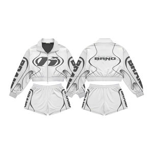 Conjunto de Sudadera Corta y Pantalones Cortos para Mujer, Diseño Sólido y Moderno, Ropa Casual para Exteriores, Impermeable, Ecológica y Personalizable - Product Image 1