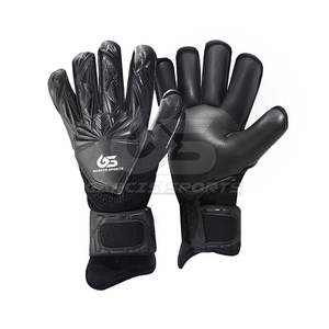 Gants de gardien de but en latex noir, forte adhérence, doigts entièrement couverts, sangle réglable, séchage rapide pour le sport - Product Image 1